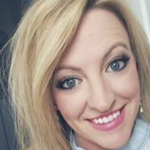 Meet your Posher, Whitney